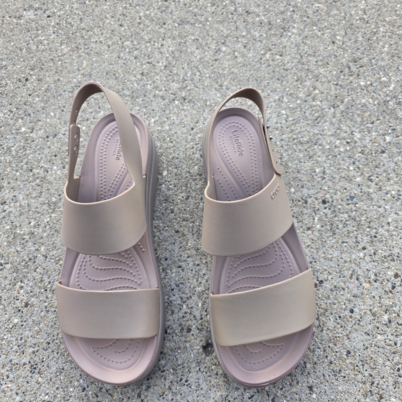 Litestride By Crocs Women’s Classic Platform Sandal in Blush Size 11 - Picture 4 of 12